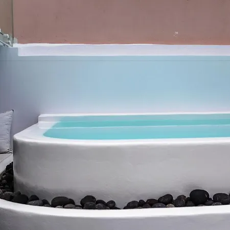 Villa Opera Fira (Santorini)