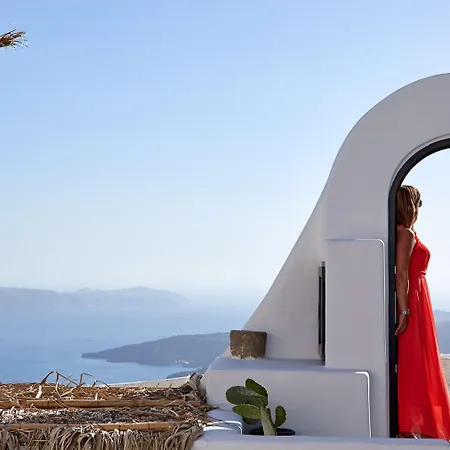 Opera Villa