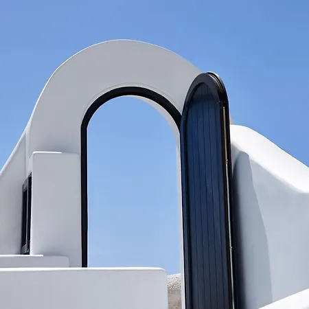 Opera Villa *